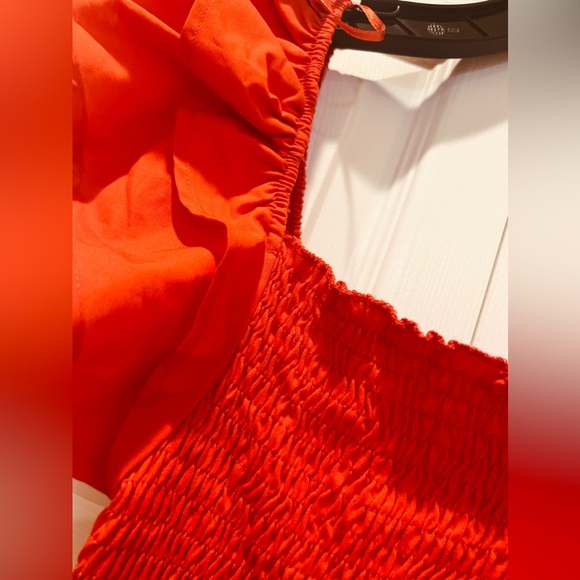 ZARA RUFFLES RED DRESS - Picture 6 of 7